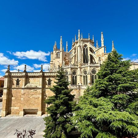 Suites La Catedral Леон Экстерьер фото